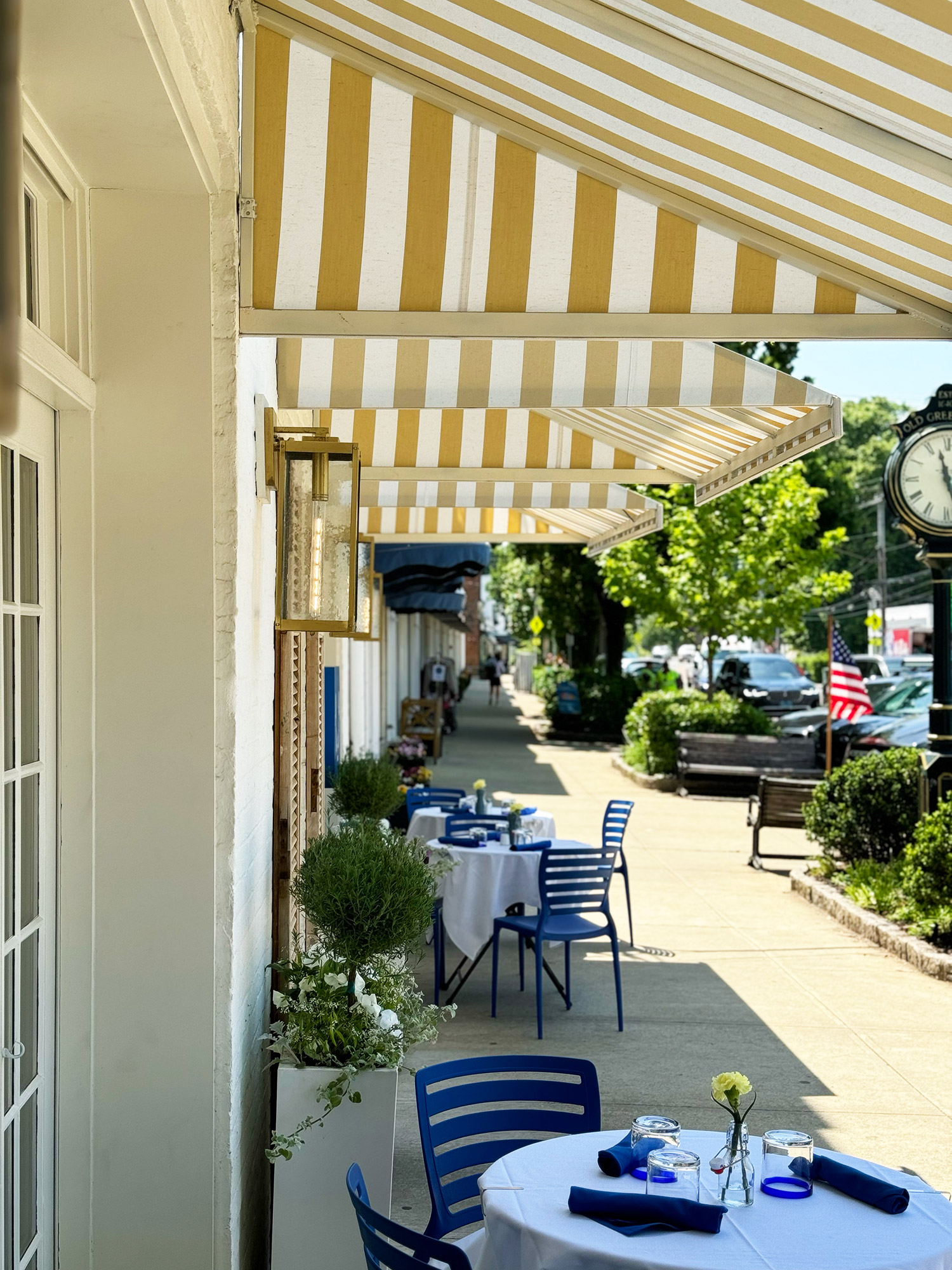 Retail Awning Fairfield County CT - Accent Signs & Awnings
